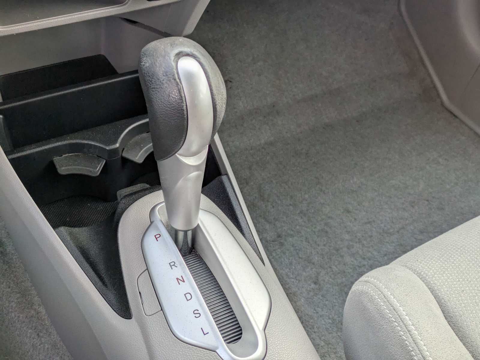 Thumbnail: 2013 Honda Insight - 26