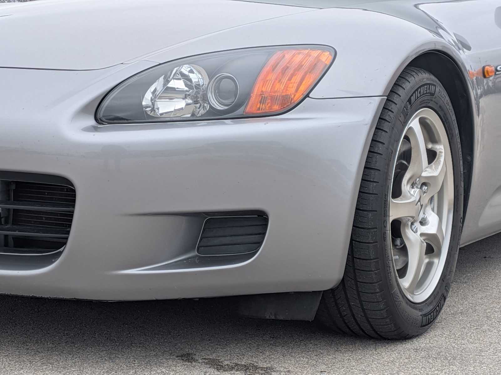 Thumbnail: 2003 Honda S2000 - 10
