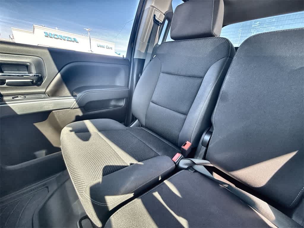 Thumbnail: 2019 Chevrolet Silverado 1500 - 20