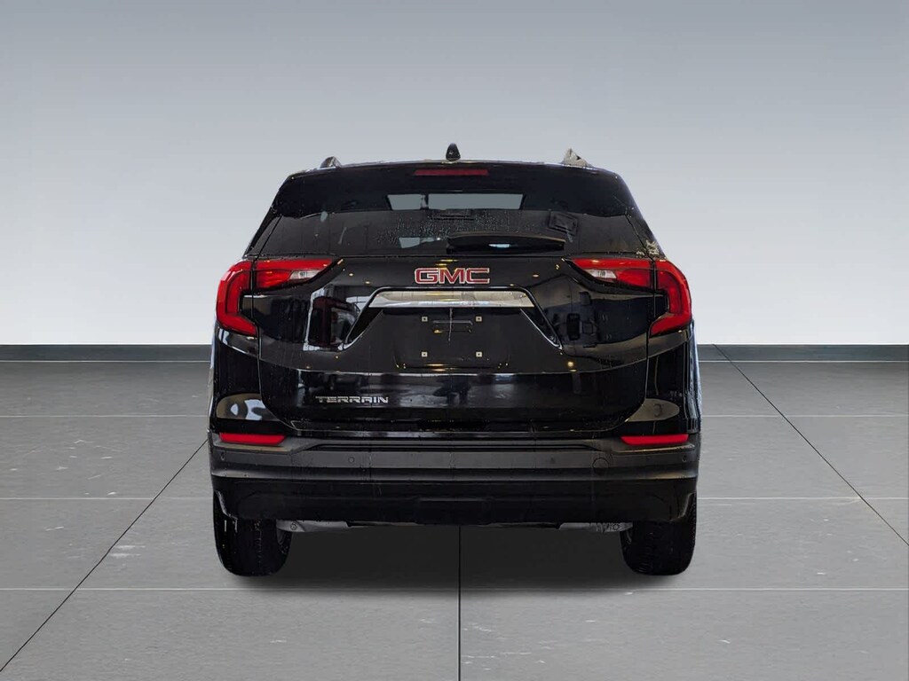 Used 2021 GMC Terrain SLE SUV