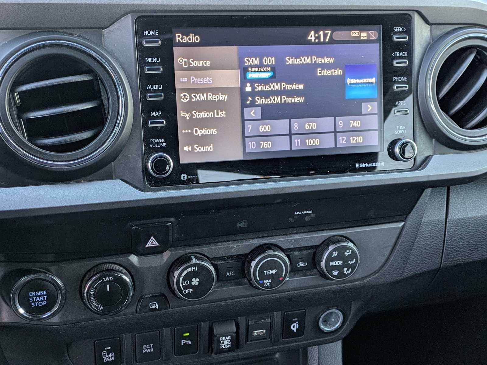 Thumbnail: 2020 Toyota Tacoma - 26