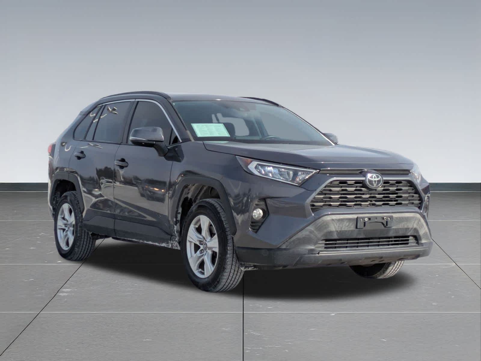 Thumbnail: 2020 Toyota RAV4 - 8