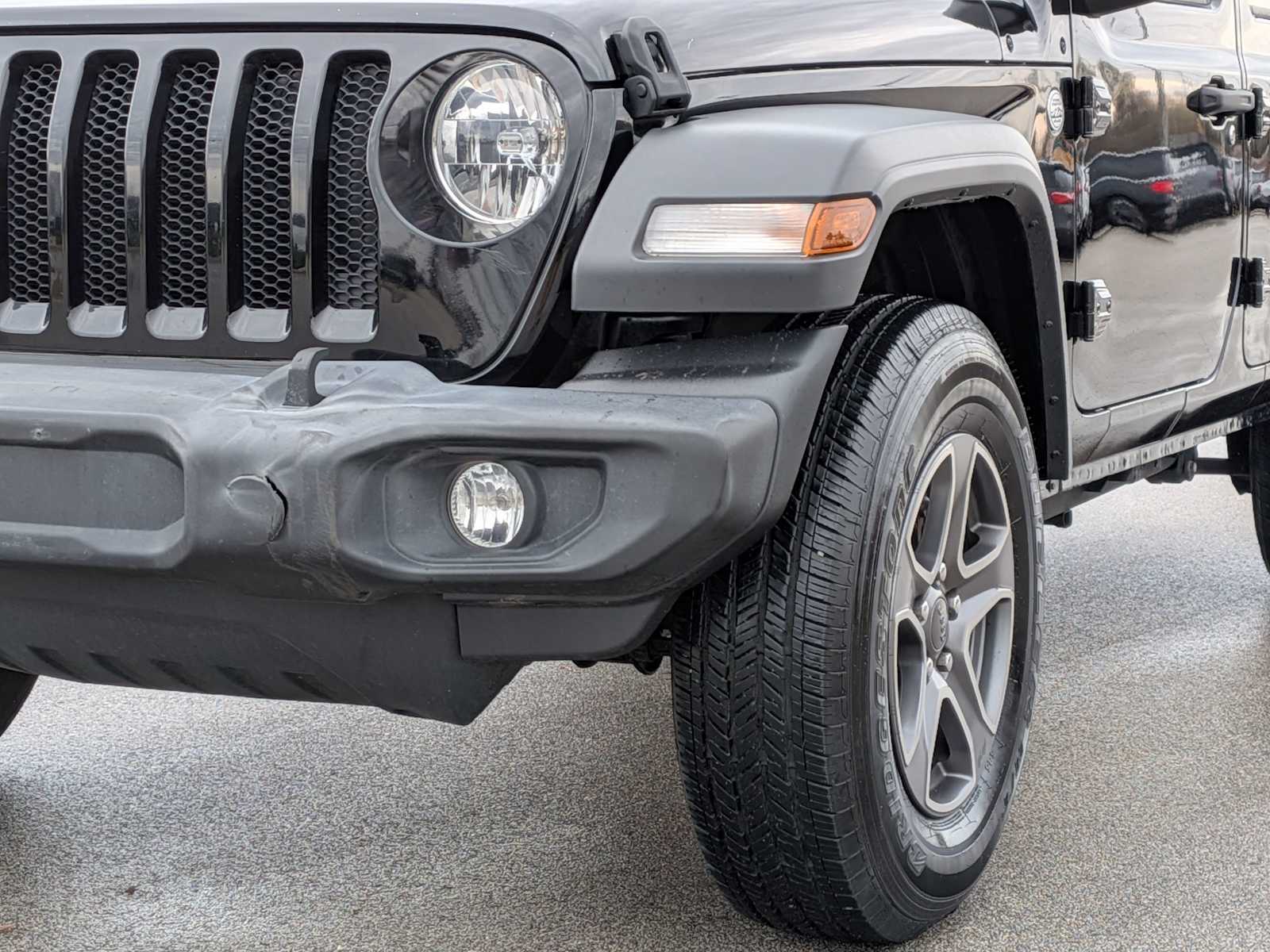 Thumbnail: 2018 Jeep Wrangler - 11