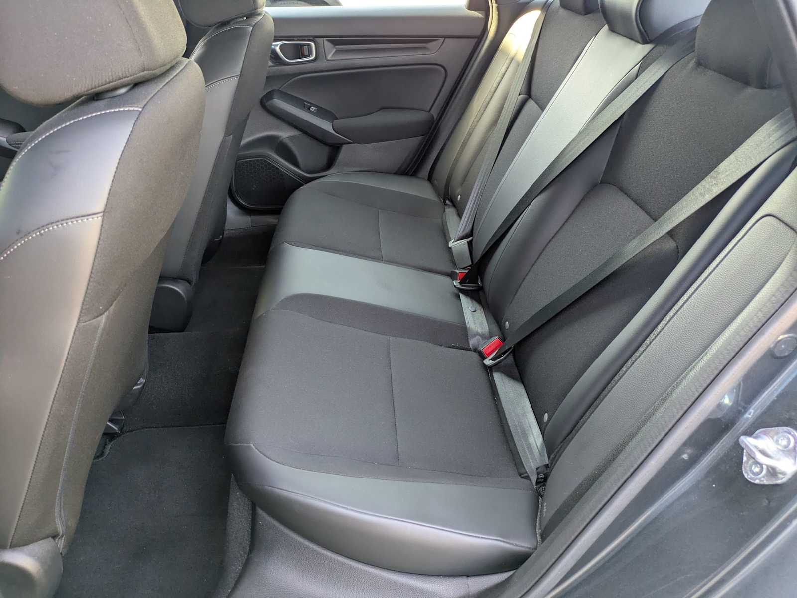 Thumbnail: 2023 Honda Civic - 17