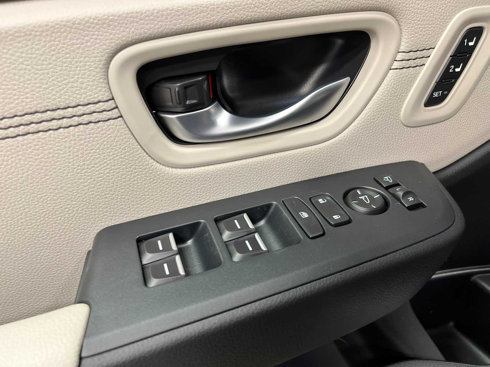 Thumbnail: 2026 Honda Pilot - 13