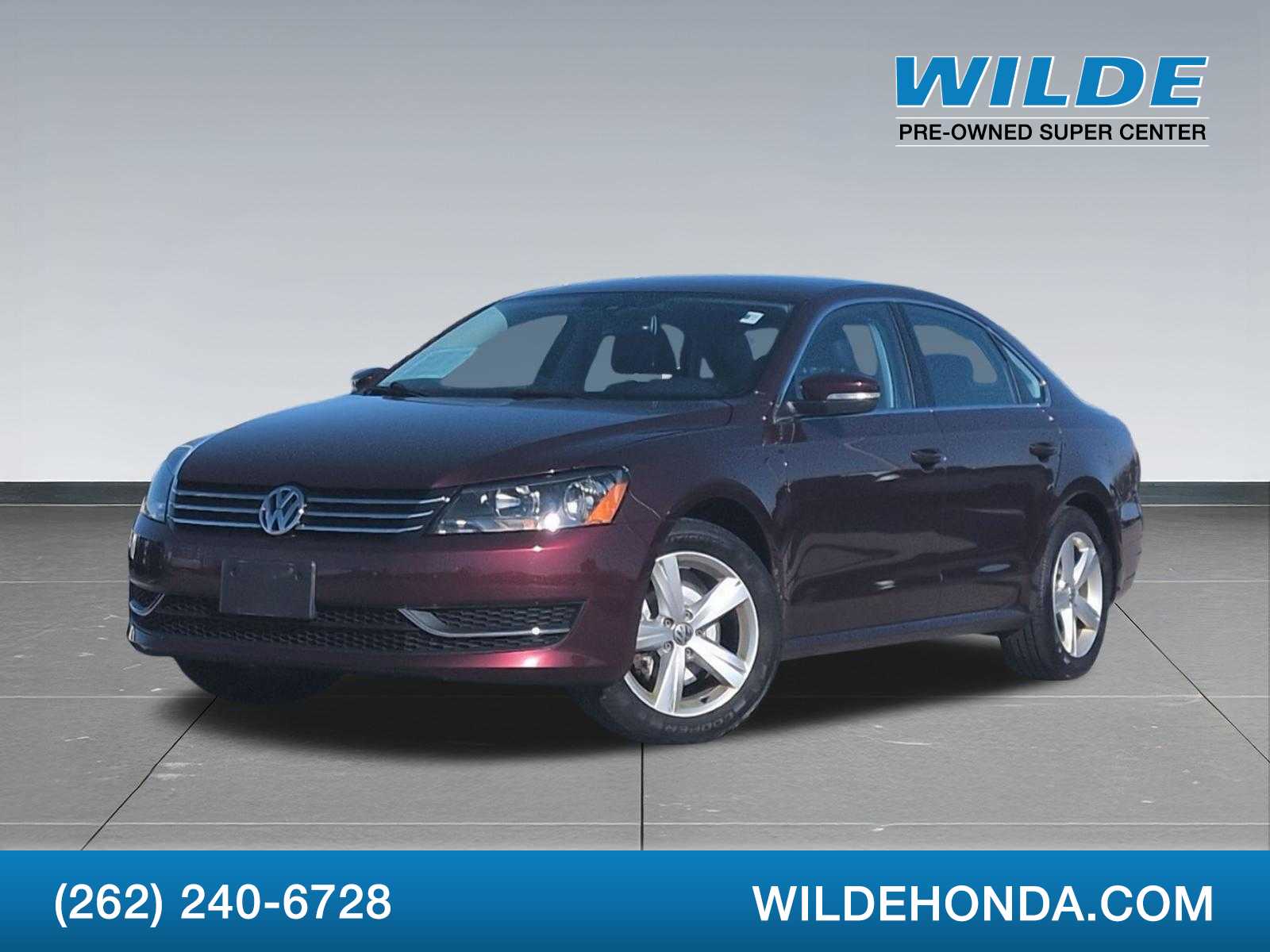 2012 Volkswagen Passat SE -
                  Waukesha, WI