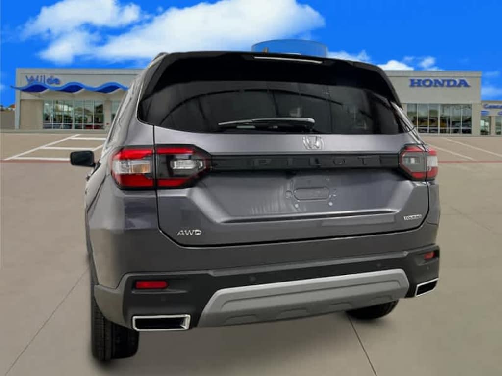 New 2025 Honda Pilot Touring SUV