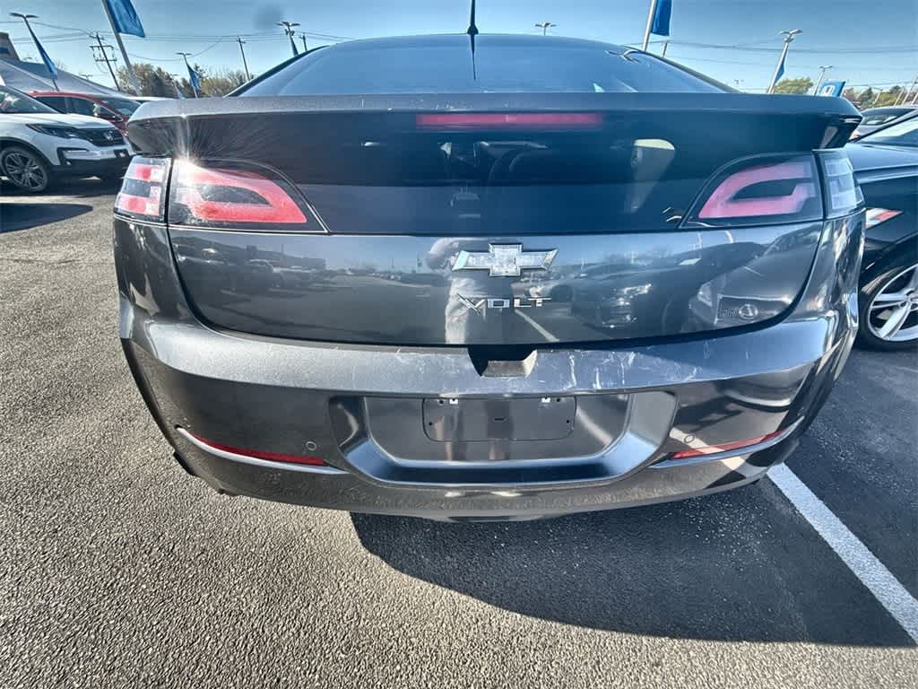 Thumbnail: 2013 Chevrolet Volt - 11
