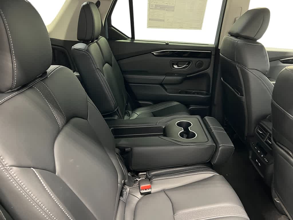 Thumbnail: 2025 Honda Pilot - 40