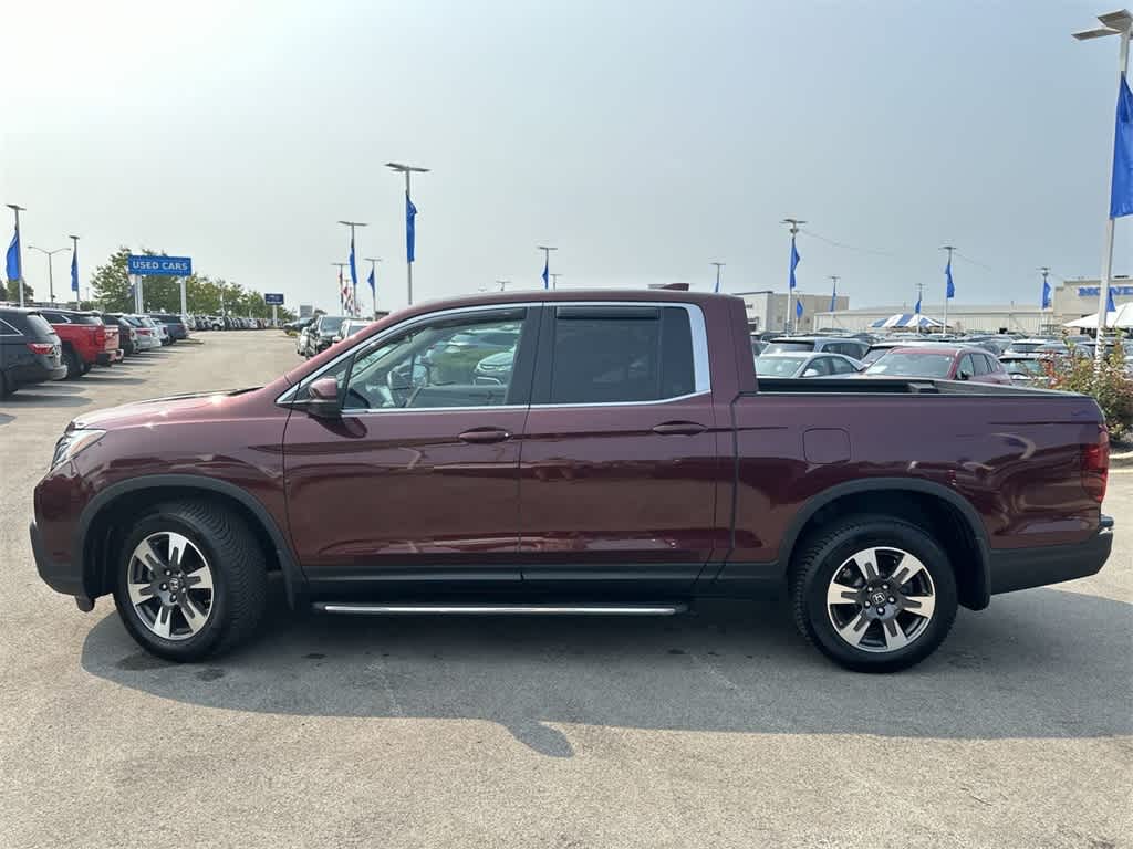 Used 2017 Honda Ridgeline RTL-T with VIN 5FPYK3F62HB003383 for sale in Waukesha, WI