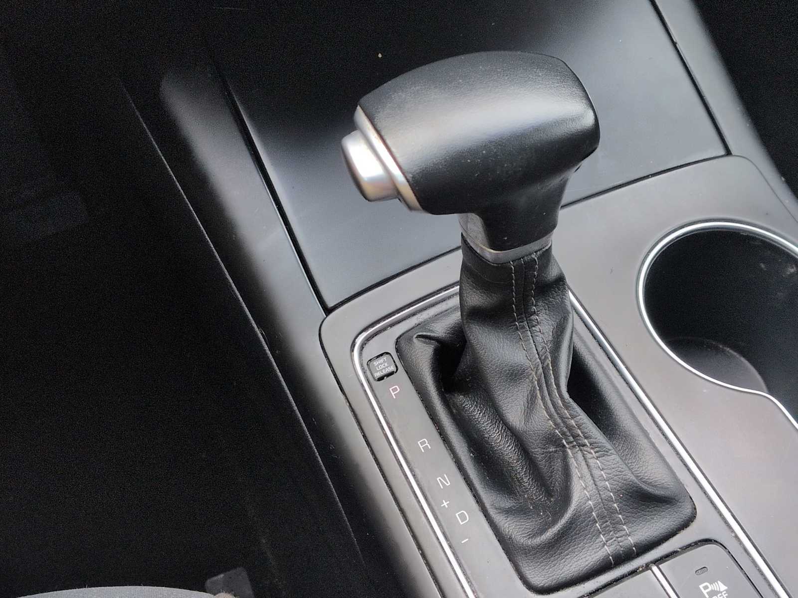 Thumbnail: 2019 Kia Sorento - 29