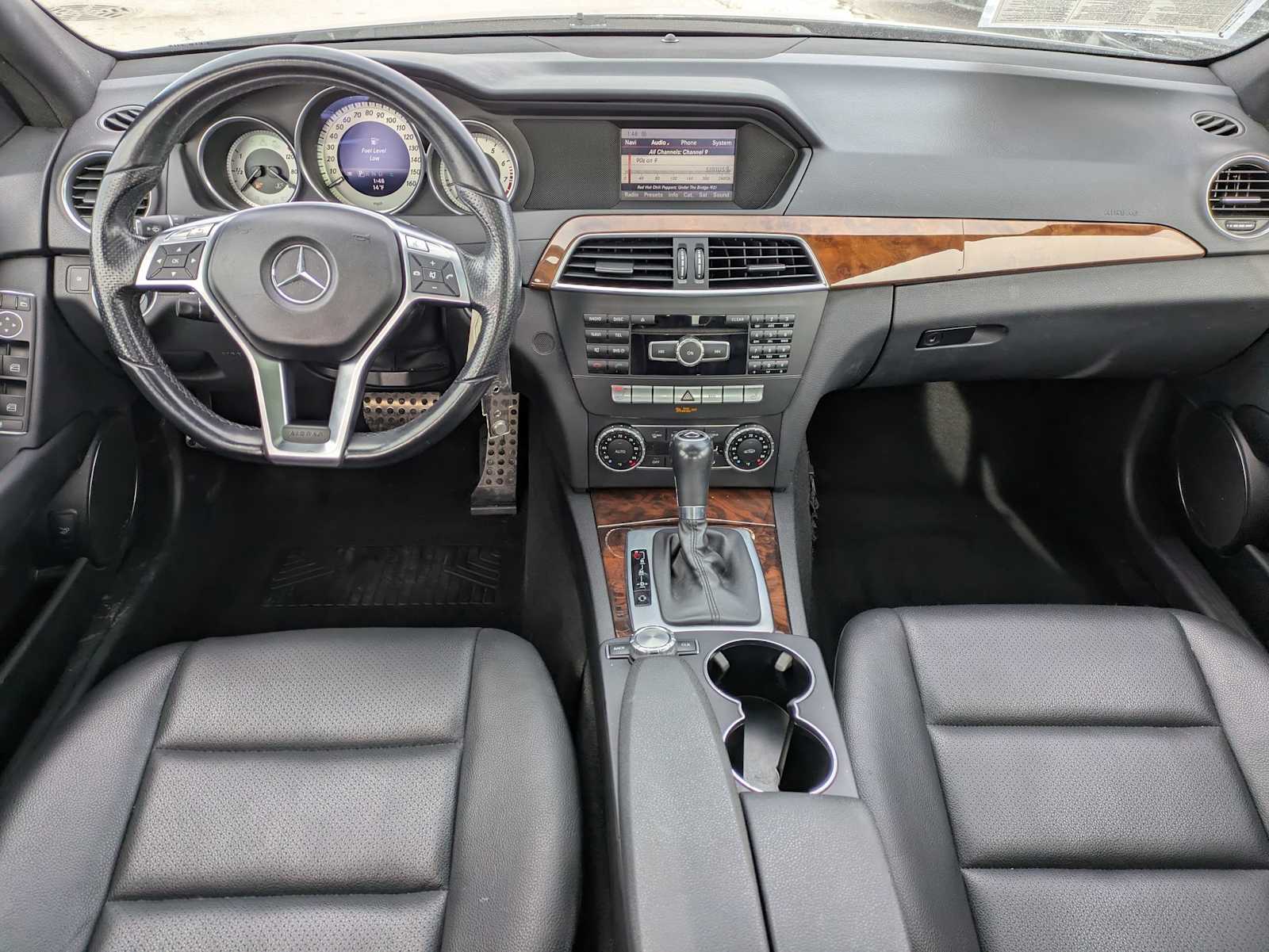 Thumbnail: 2013 Mercedes-Benz C-Class - 14