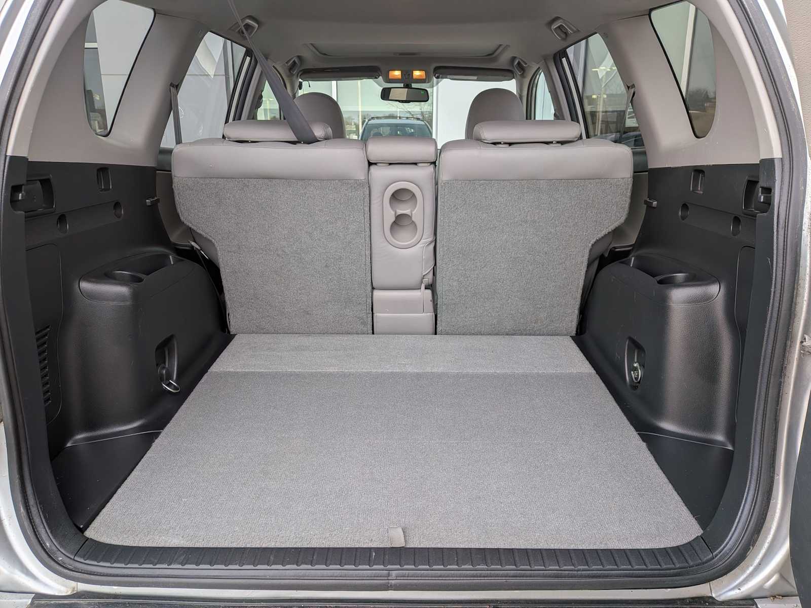 Thumbnail: 2011 Toyota RAV4 - 27