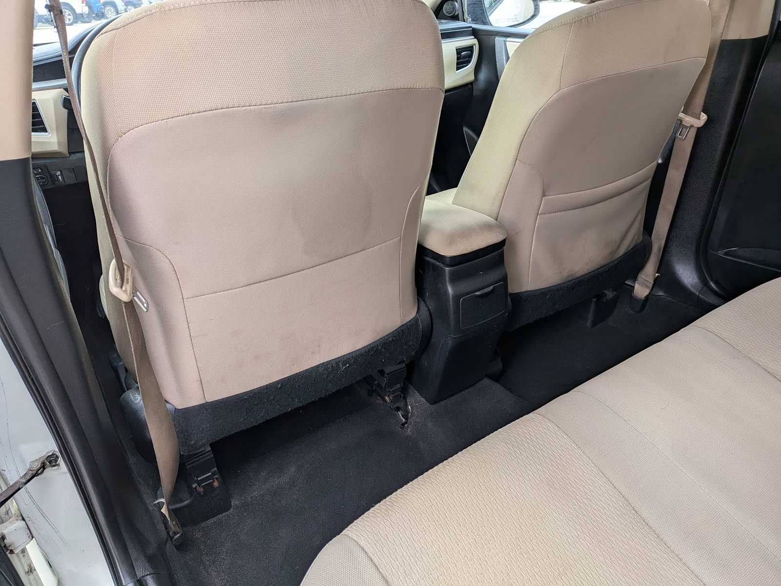 Thumbnail: 2016 Toyota Corolla - 15