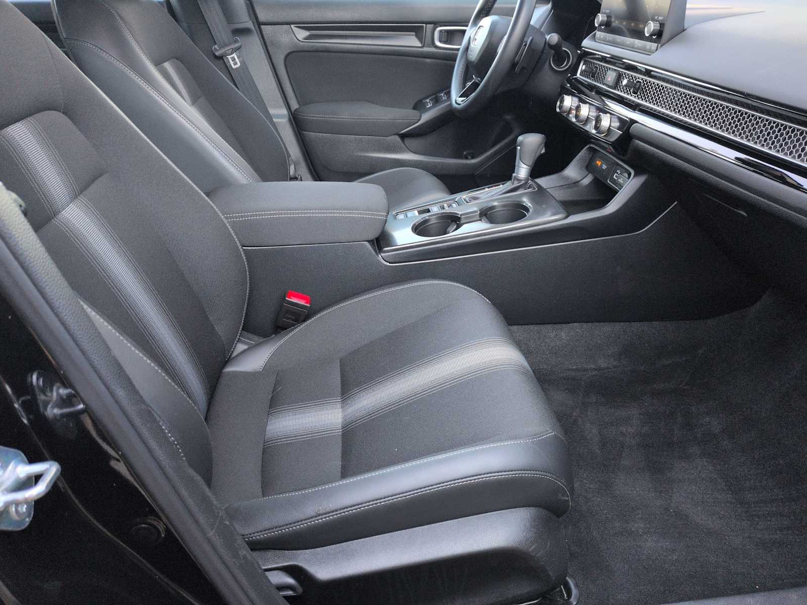 Thumbnail: 2024 Honda Civic - 20