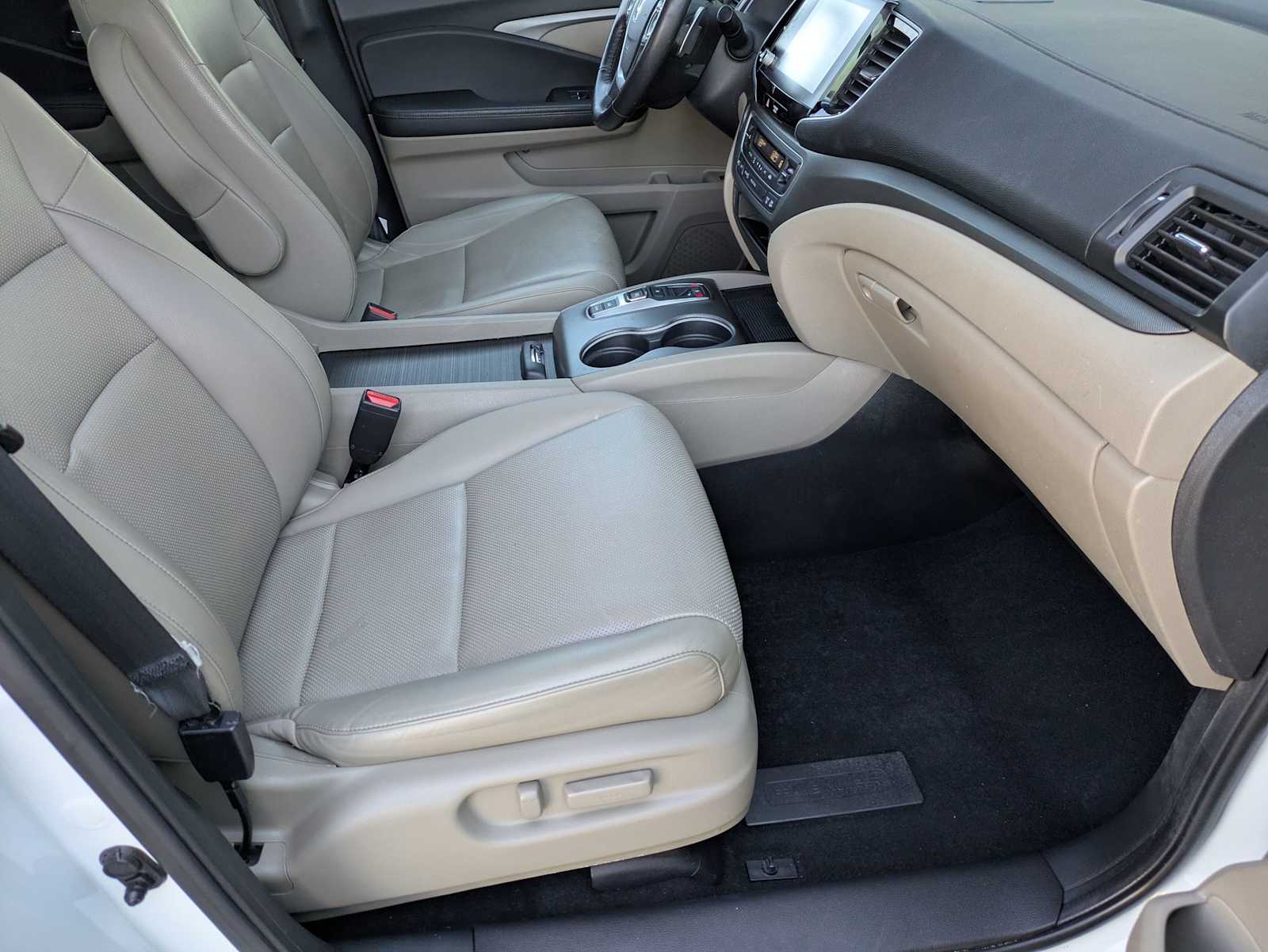 Thumbnail: 2022 Honda Ridgeline - 22