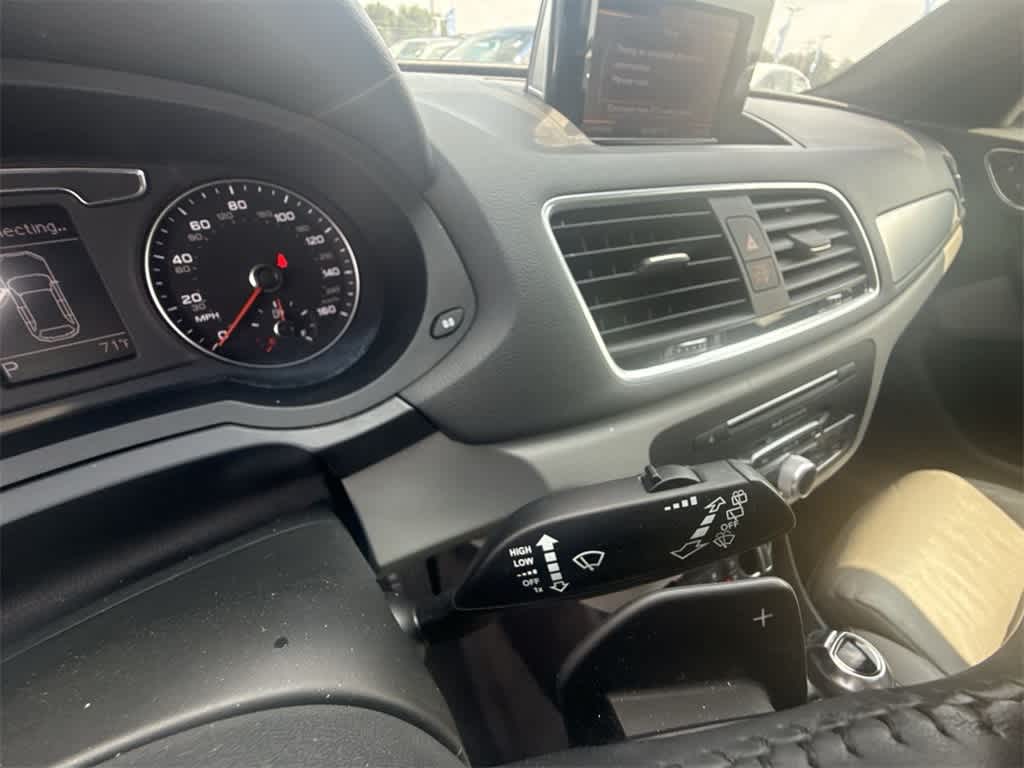 Thumbnail: 2018 Audi Q3 - 25