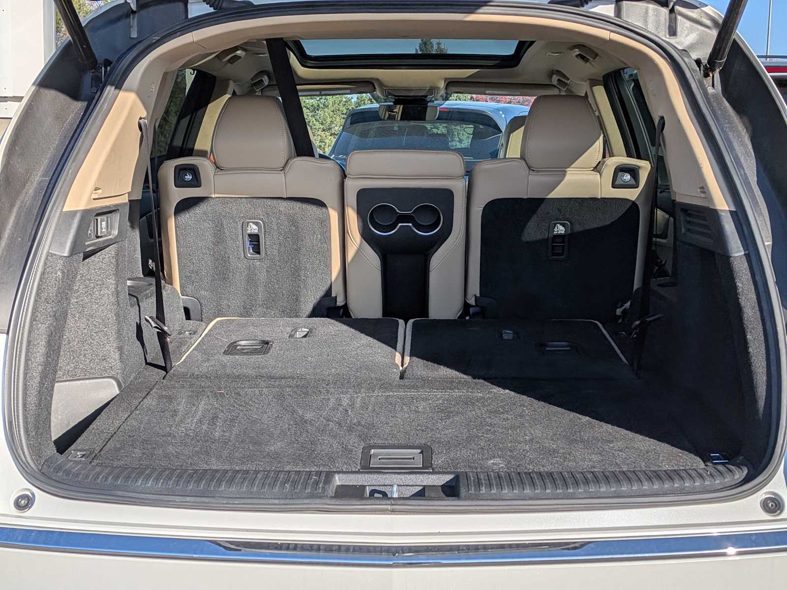 Thumbnail: 2023 Acura MDX - 35