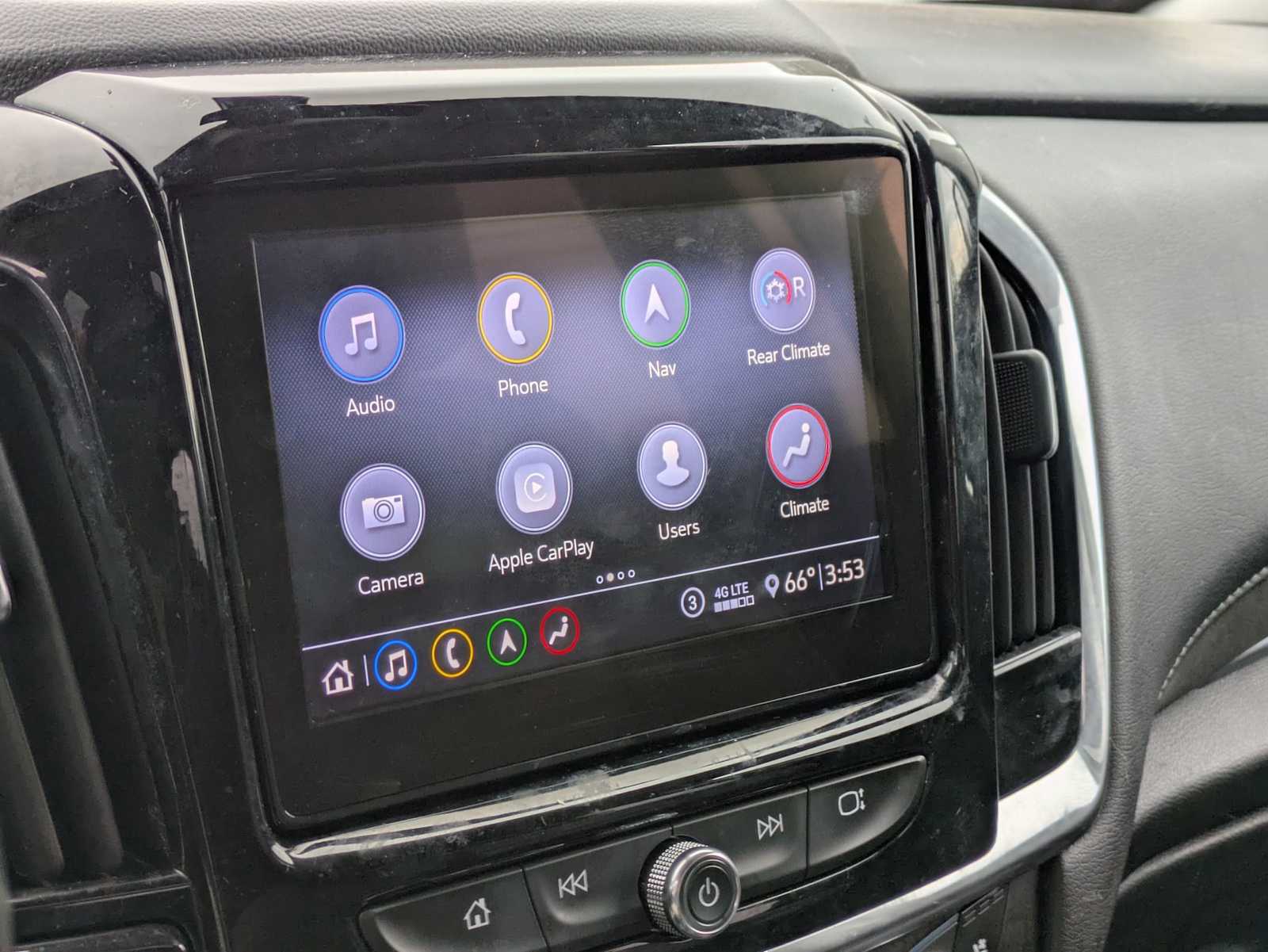 Thumbnail: 2020 Chevrolet Traverse - 29