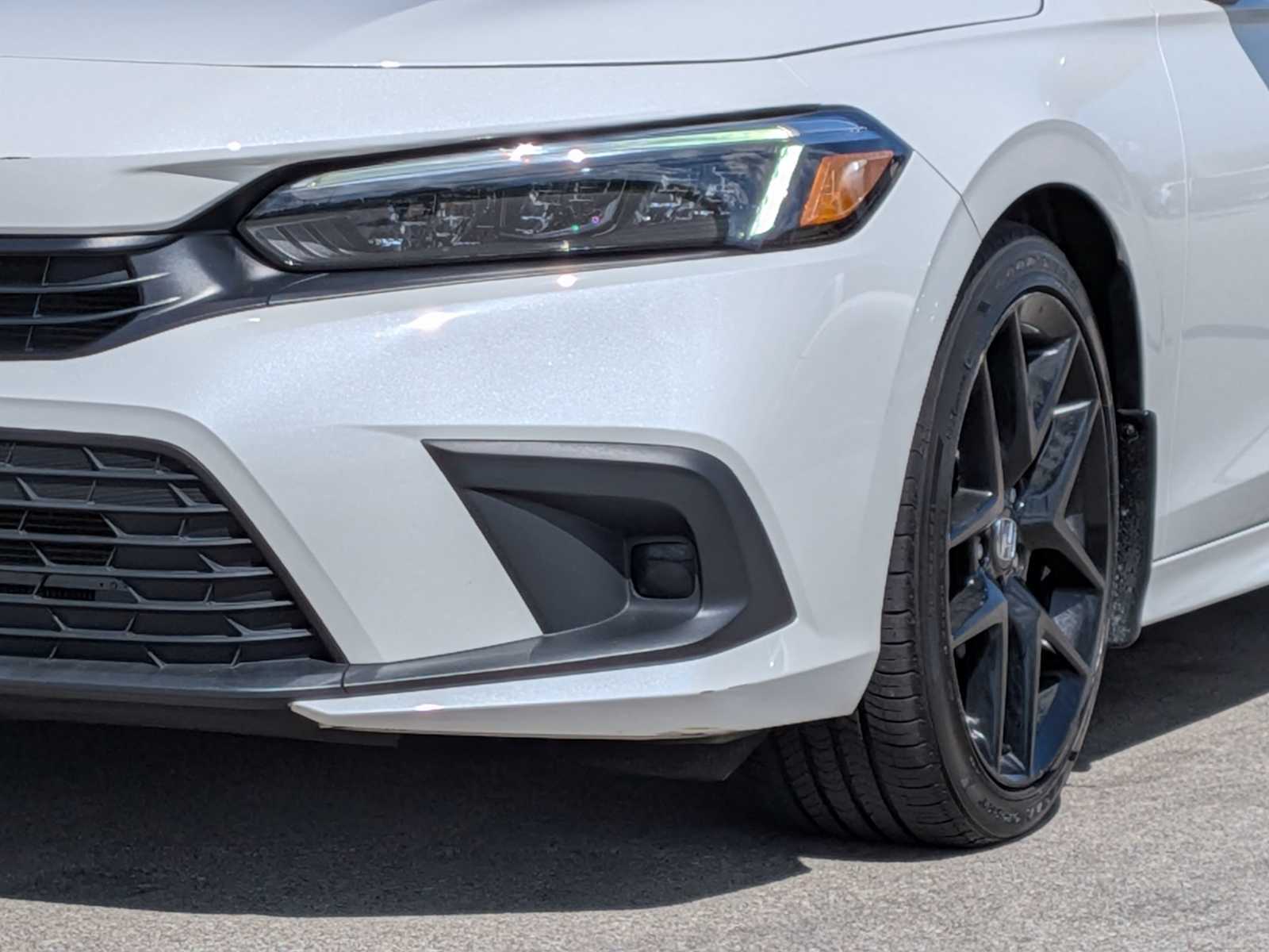 Thumbnail: 2023 Honda Civic - 10