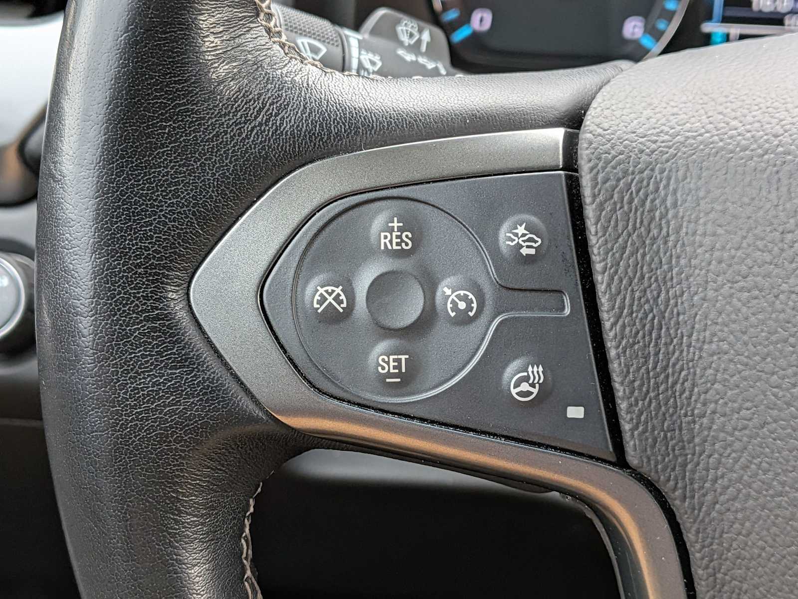 Thumbnail: 2019 Chevrolet Suburban - 22