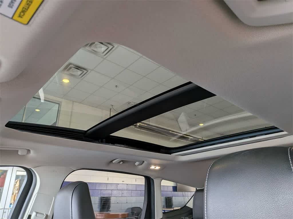 Thumbnail: 2019 Ford Escape - 19