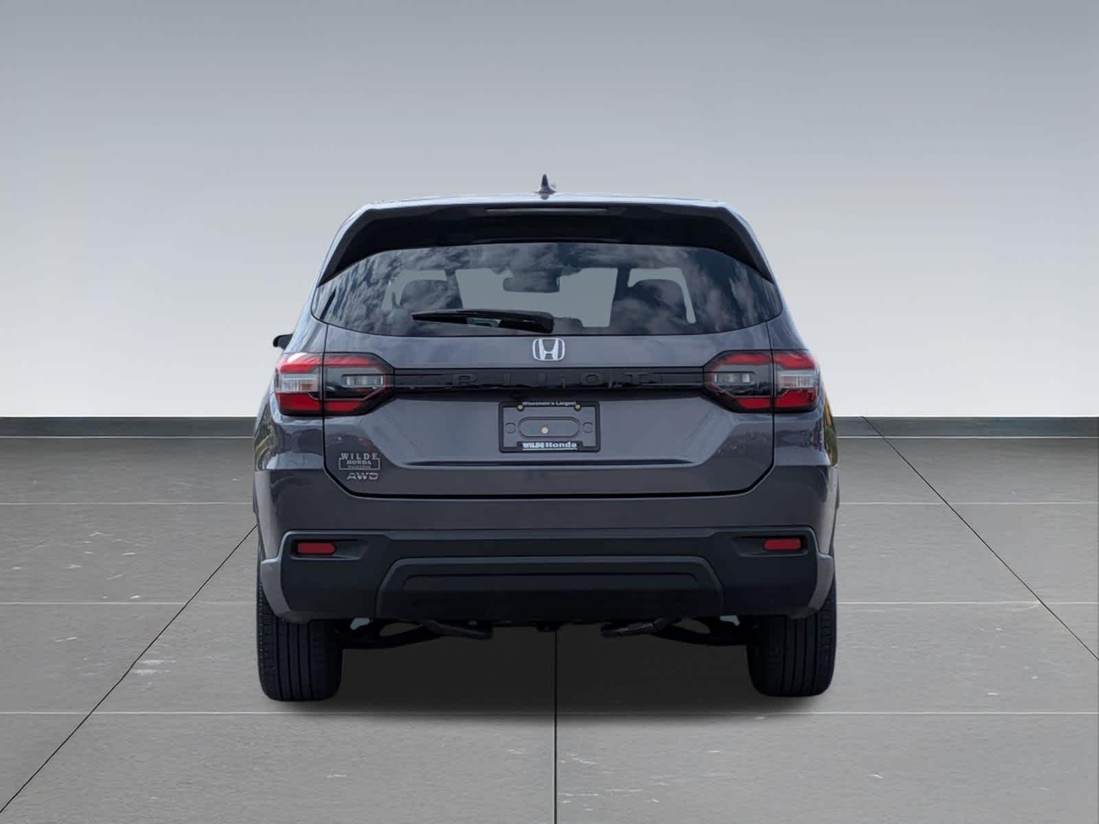 Thumbnail: 2023 Honda Pilot - 4