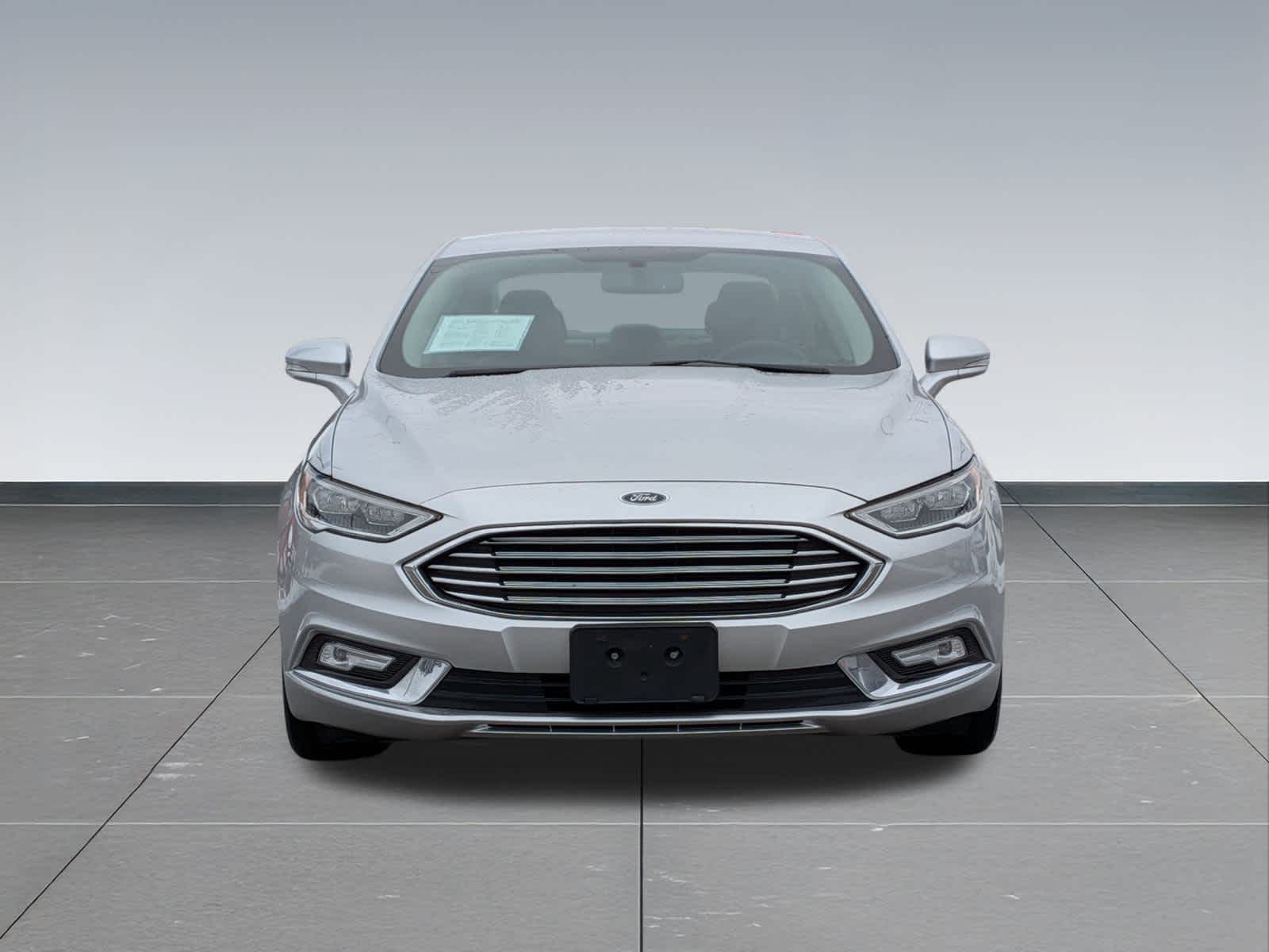 Thumbnail: 2017 Ford Fusion - 9