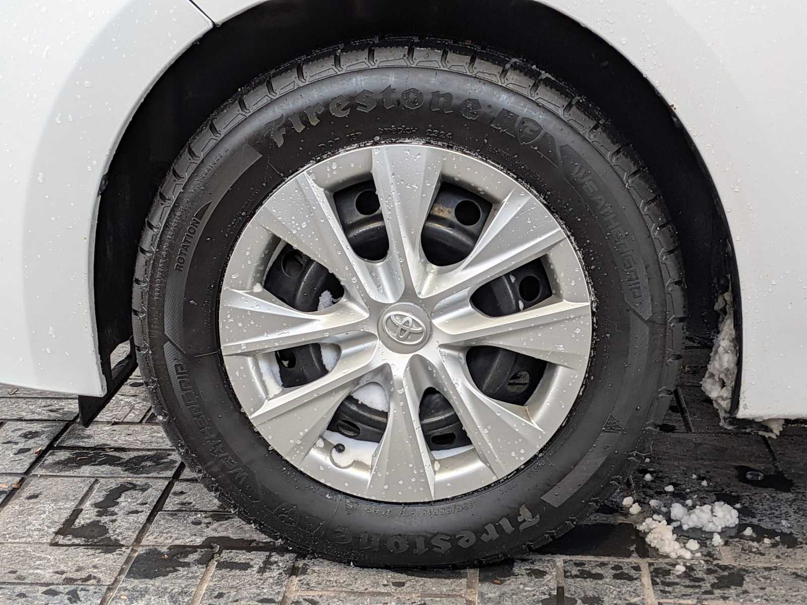 Thumbnail: 2015 Toyota Corolla - 13