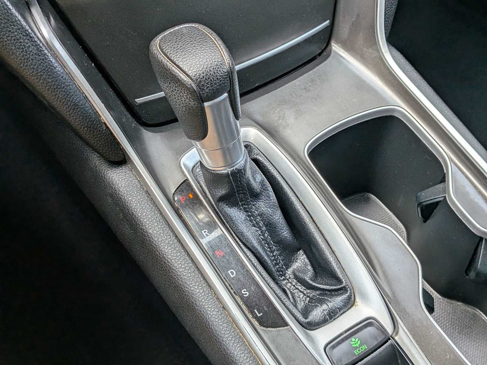 Thumbnail: 2018 Honda Accord - 28