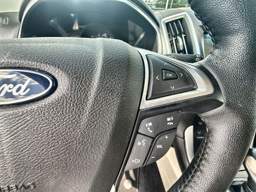 Thumbnail: 2018 Ford Edge - 23