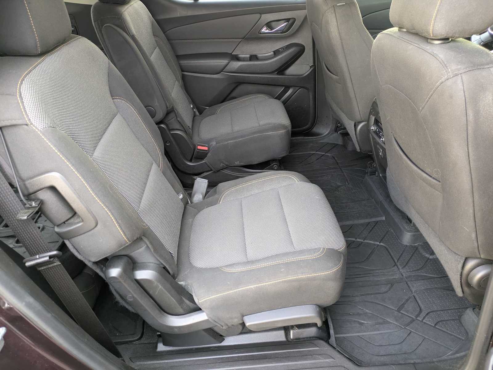 Thumbnail: 2019 Chevrolet Traverse - 19