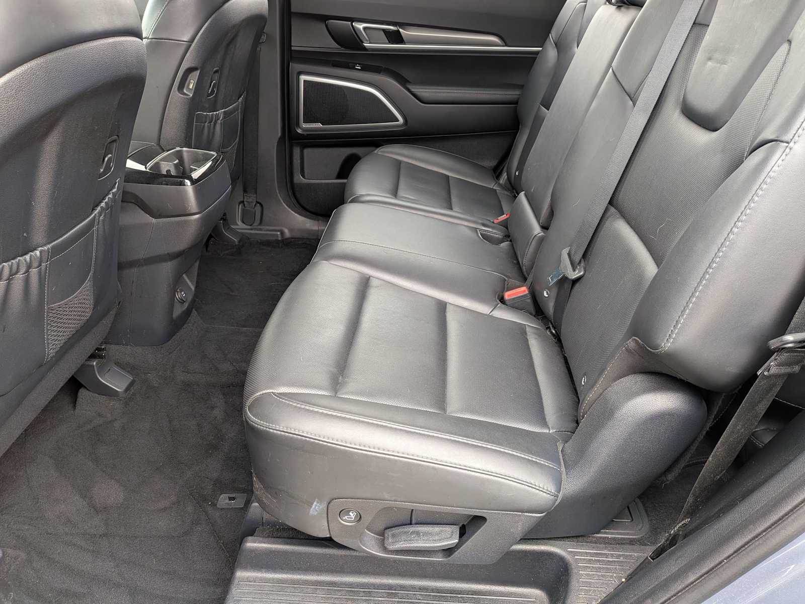 Thumbnail: 2020 Kia Telluride - 17