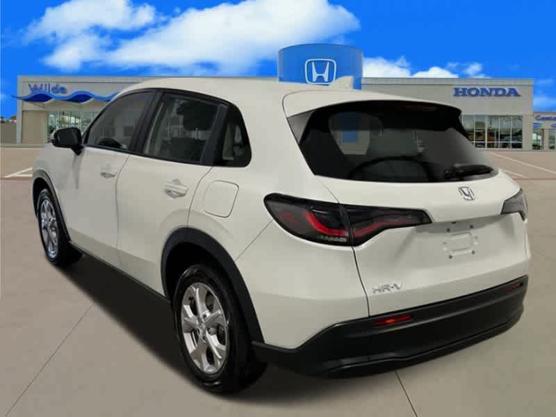 Thumbnail: 2025 Honda HR-V - 2