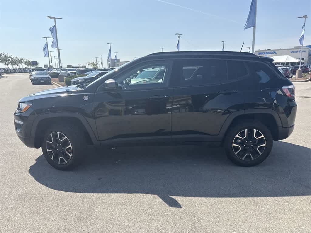 2021 Jeep Compass Trailhawk photo 2