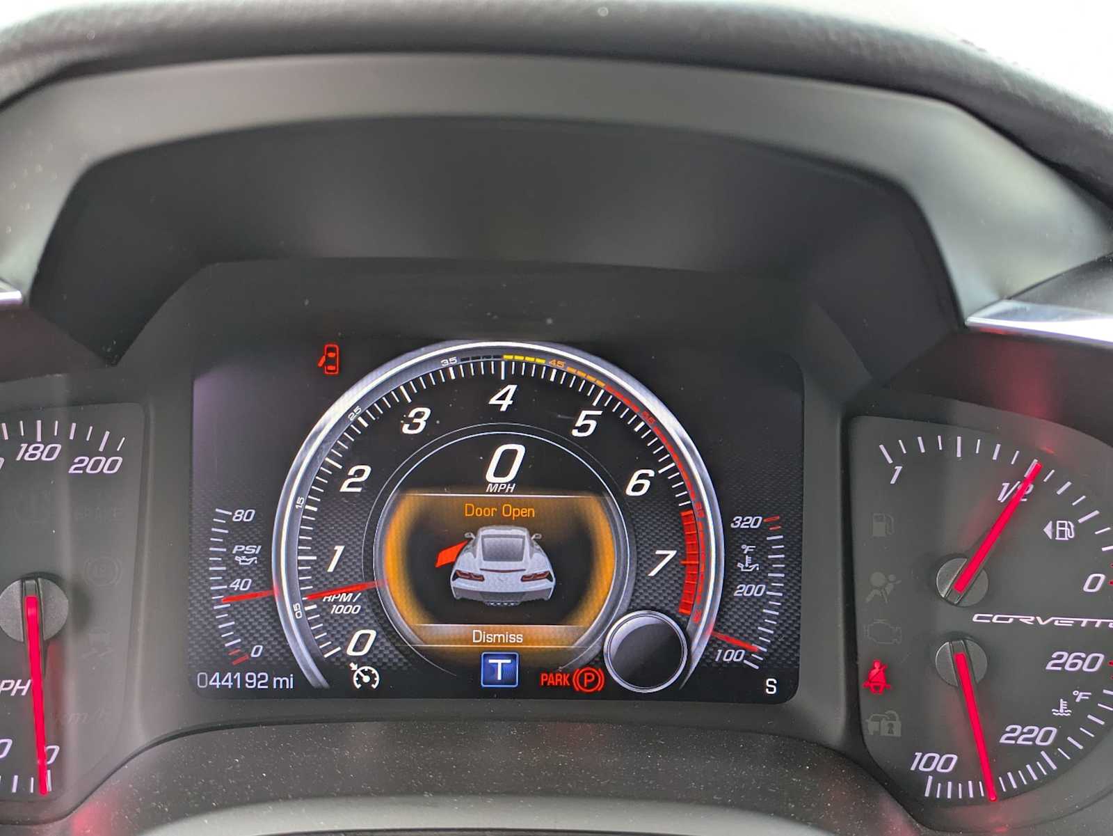 Thumbnail: 2014 Chevrolet Corvette - 26