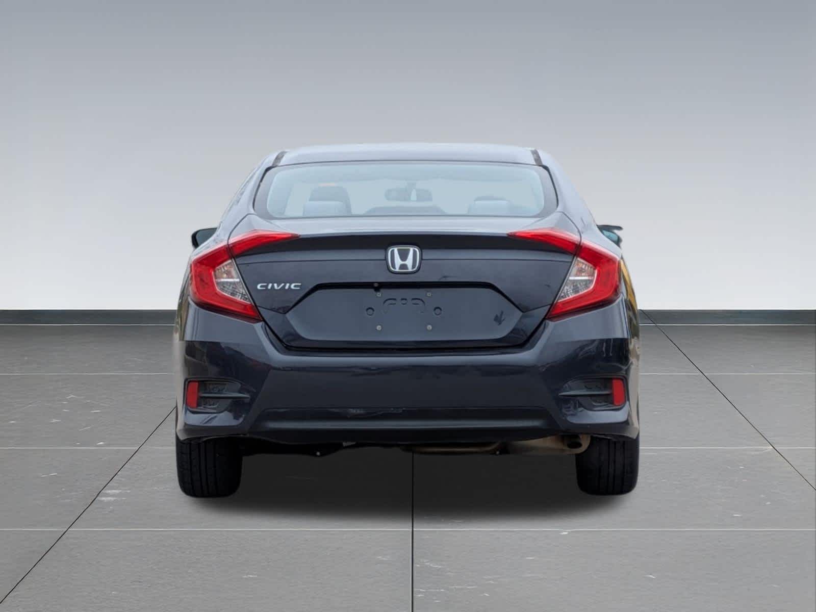Thumbnail: 2016 Honda Civic - 5