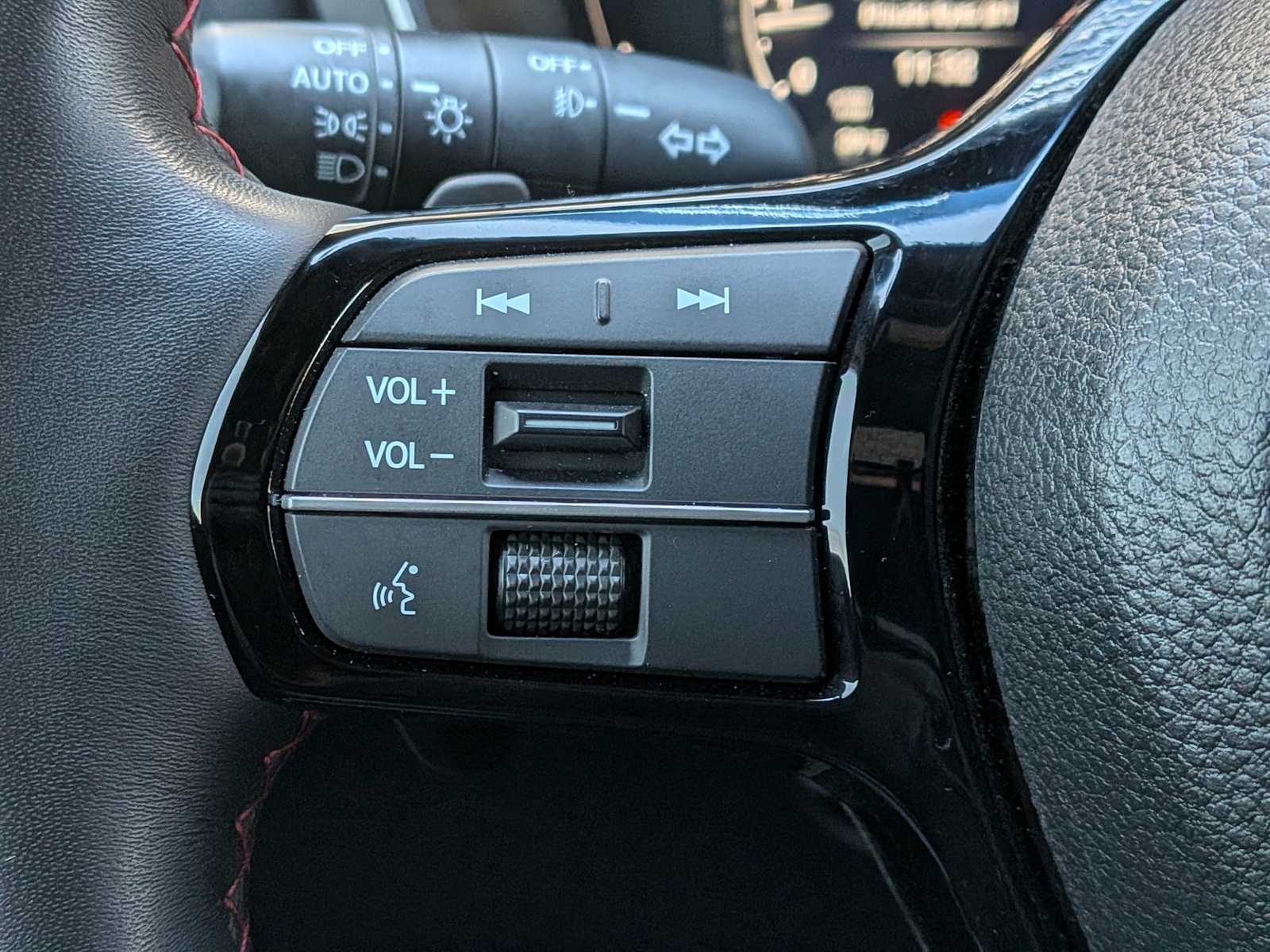 Thumbnail: 2025 Honda Pilot - 30