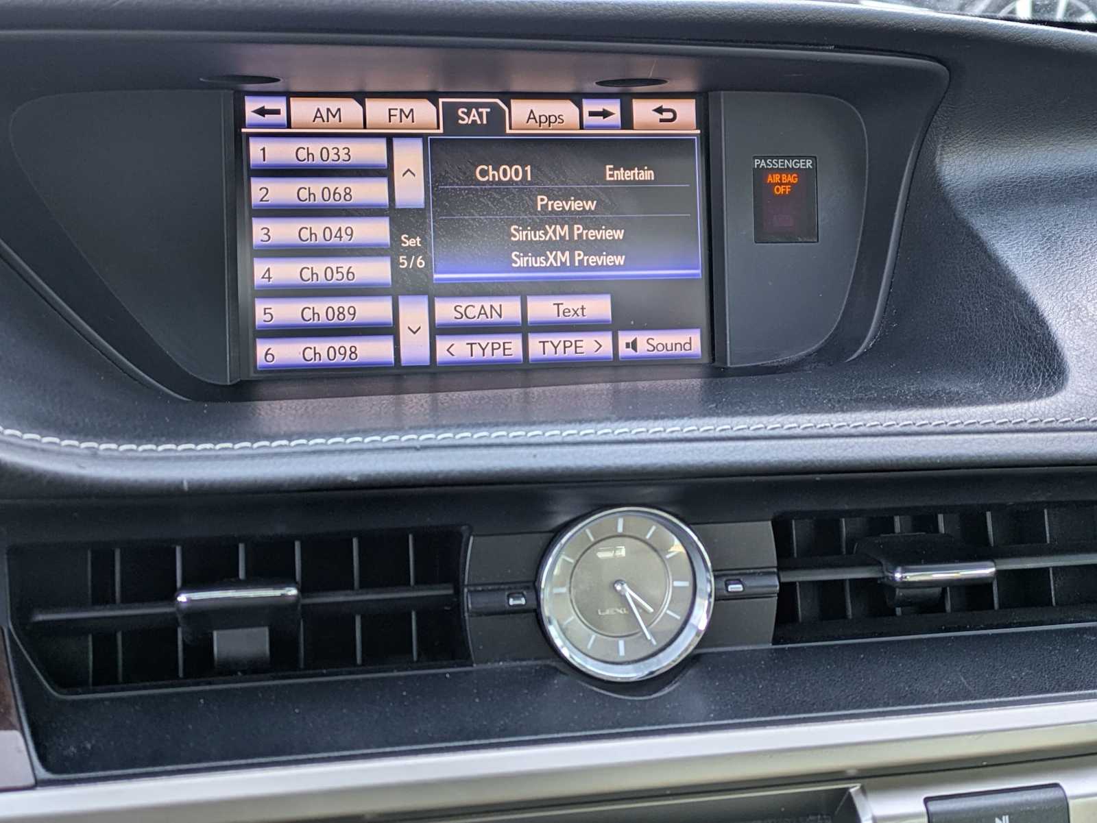 Thumbnail: 2013 Lexus ES - 28