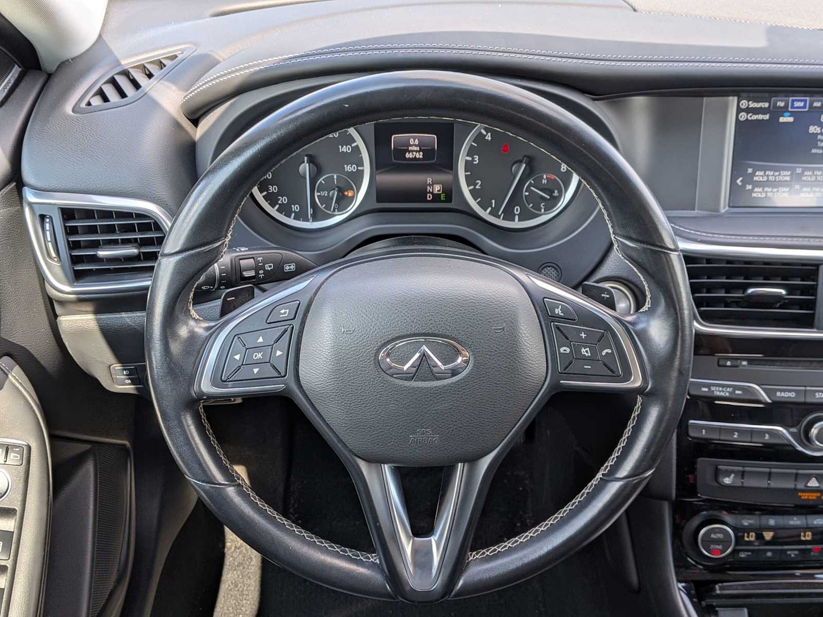 Thumbnail: 2018 INFINITI QX30 - 22