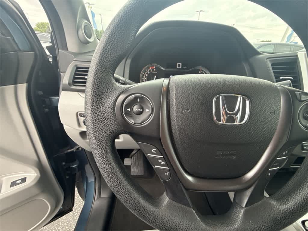 Thumbnail: 2016 Honda Pilot - 23
