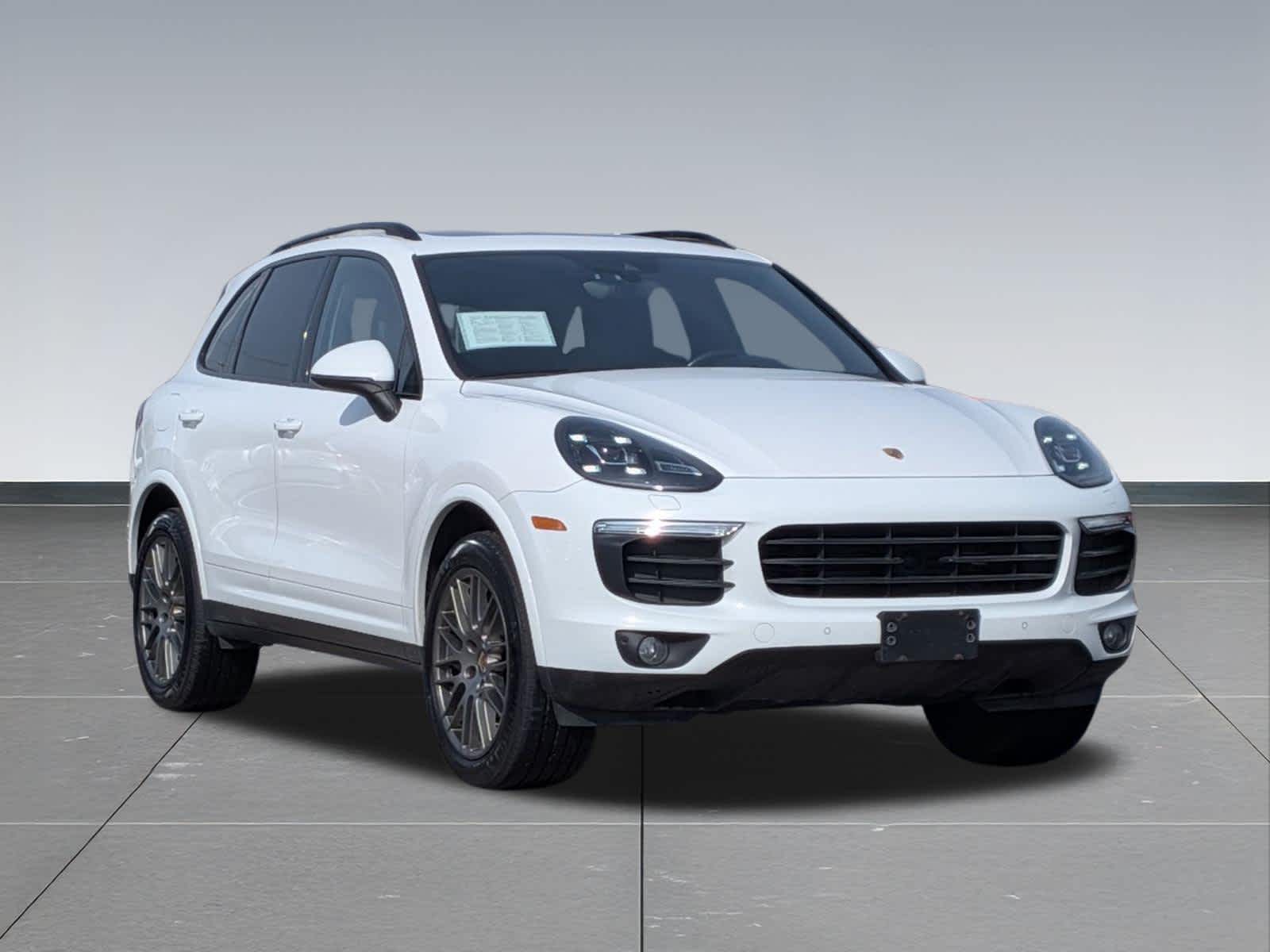 Thumbnail: 2017 Porsche Cayenne - 7