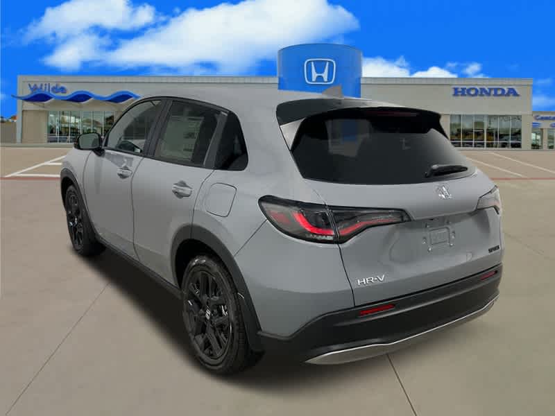 2025 Honda HR-V Sport 2
