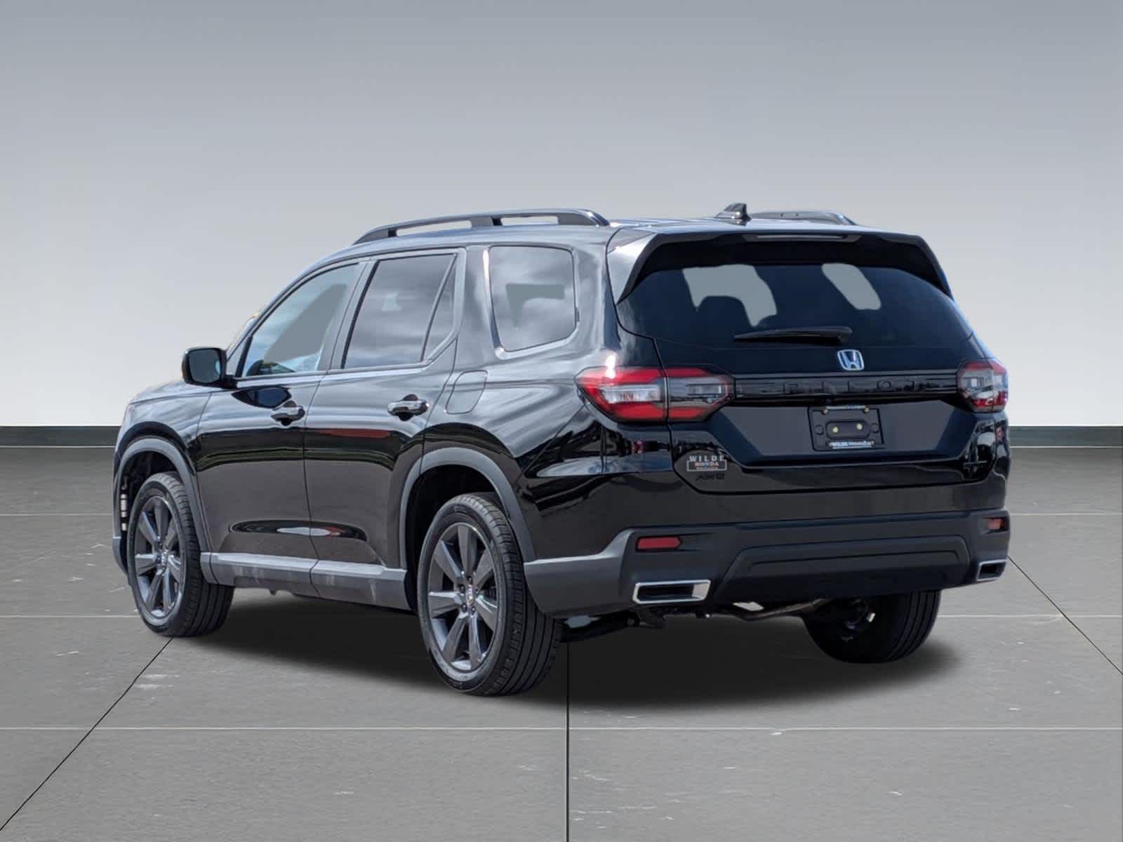 Thumbnail: 2025 Honda Pilot - 3