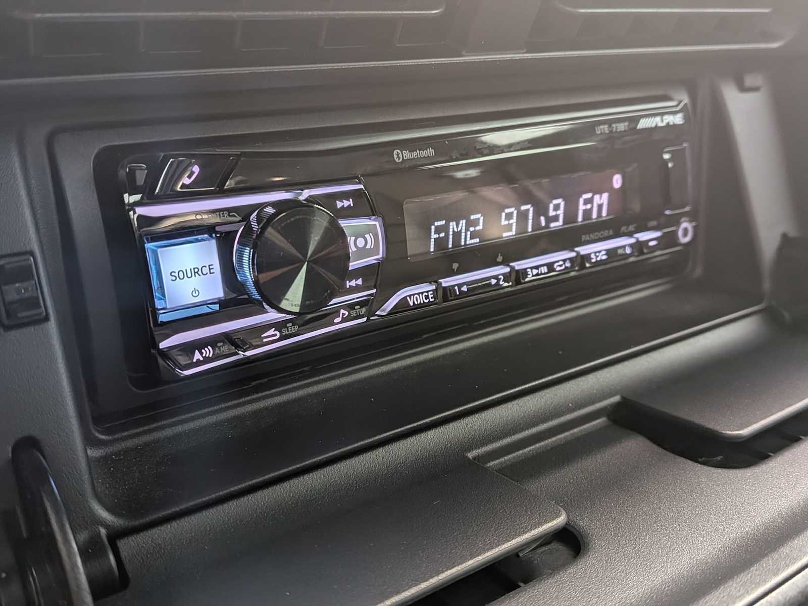 Thumbnail: 2003 Honda S2000 - 21