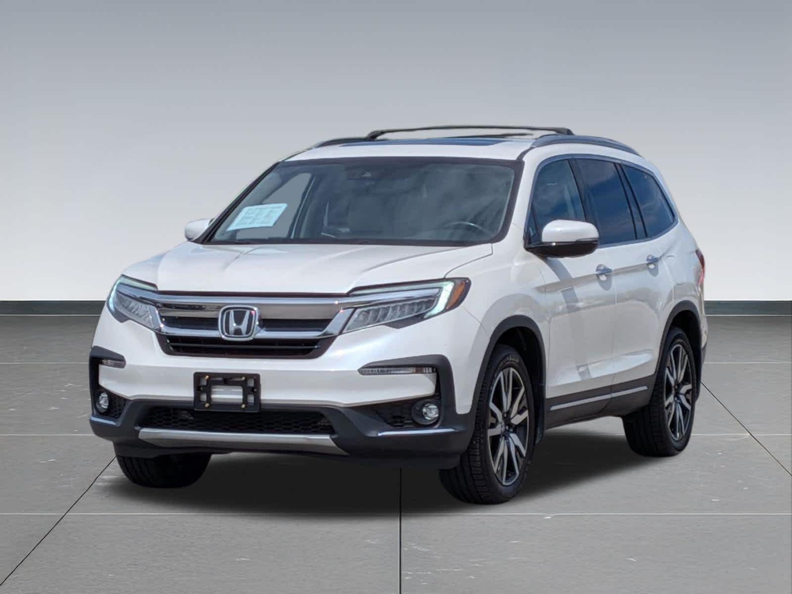 Thumbnail: 2019 Honda Pilot - 9