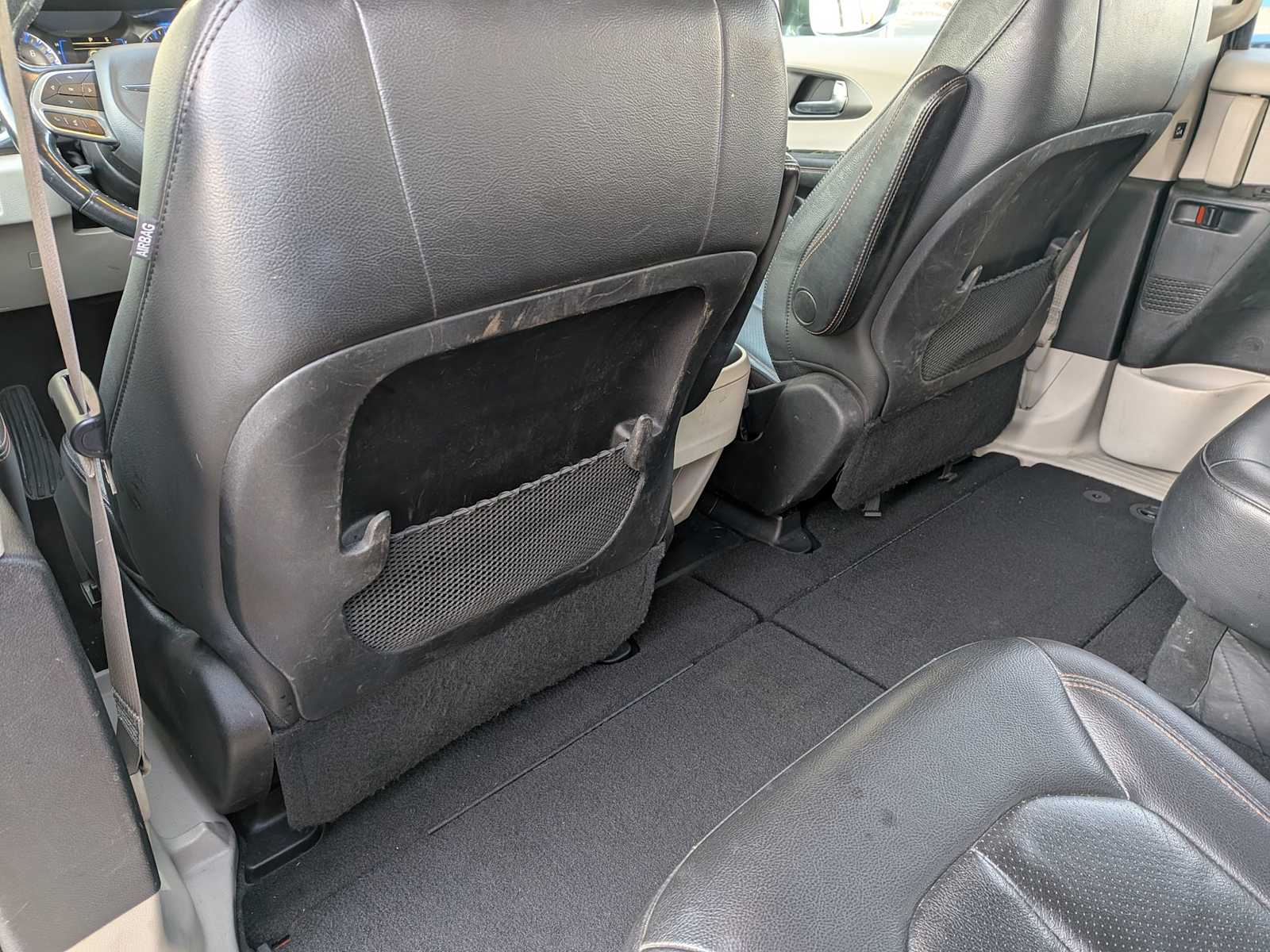 Thumbnail: 2020 Chrysler Pacifica - 16