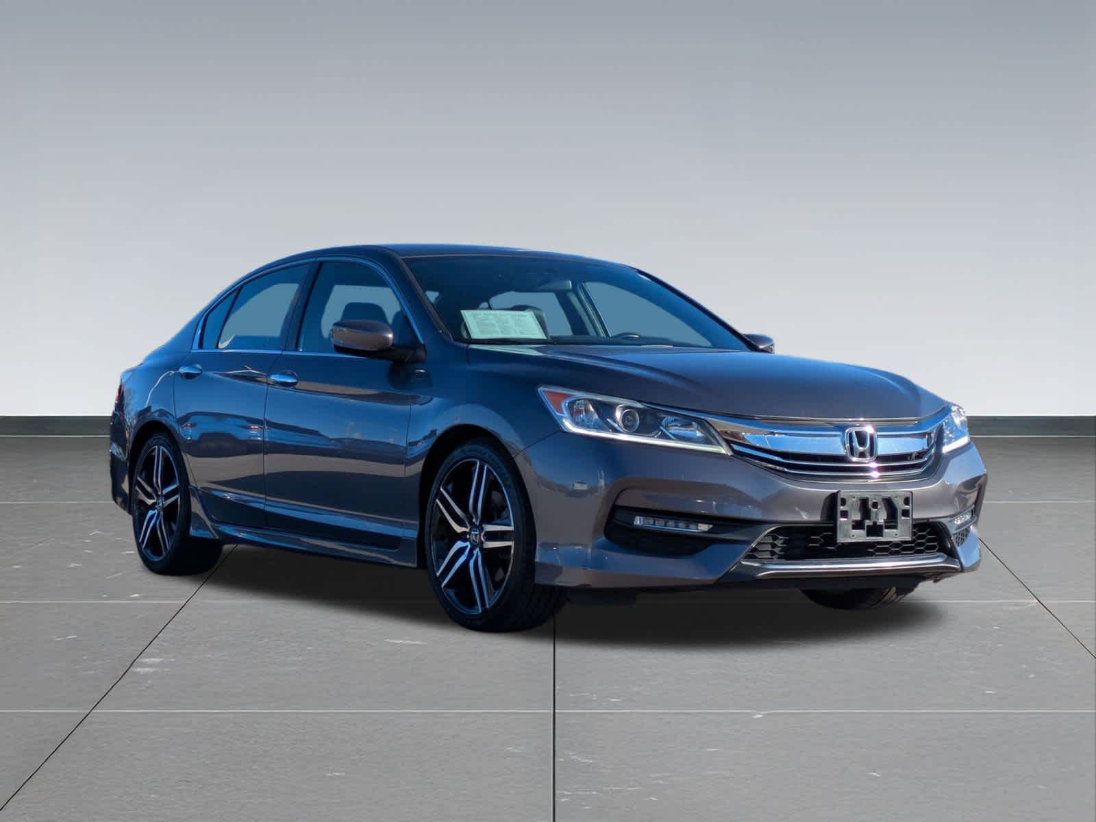 Thumbnail: 2016 Honda Accord - 8