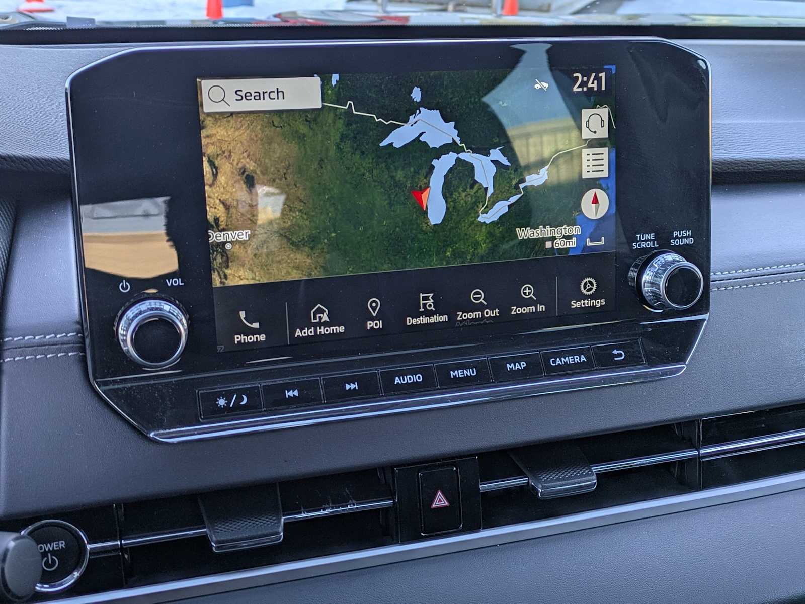 Thumbnail: 2023 Mitsubishi Outlander - 29