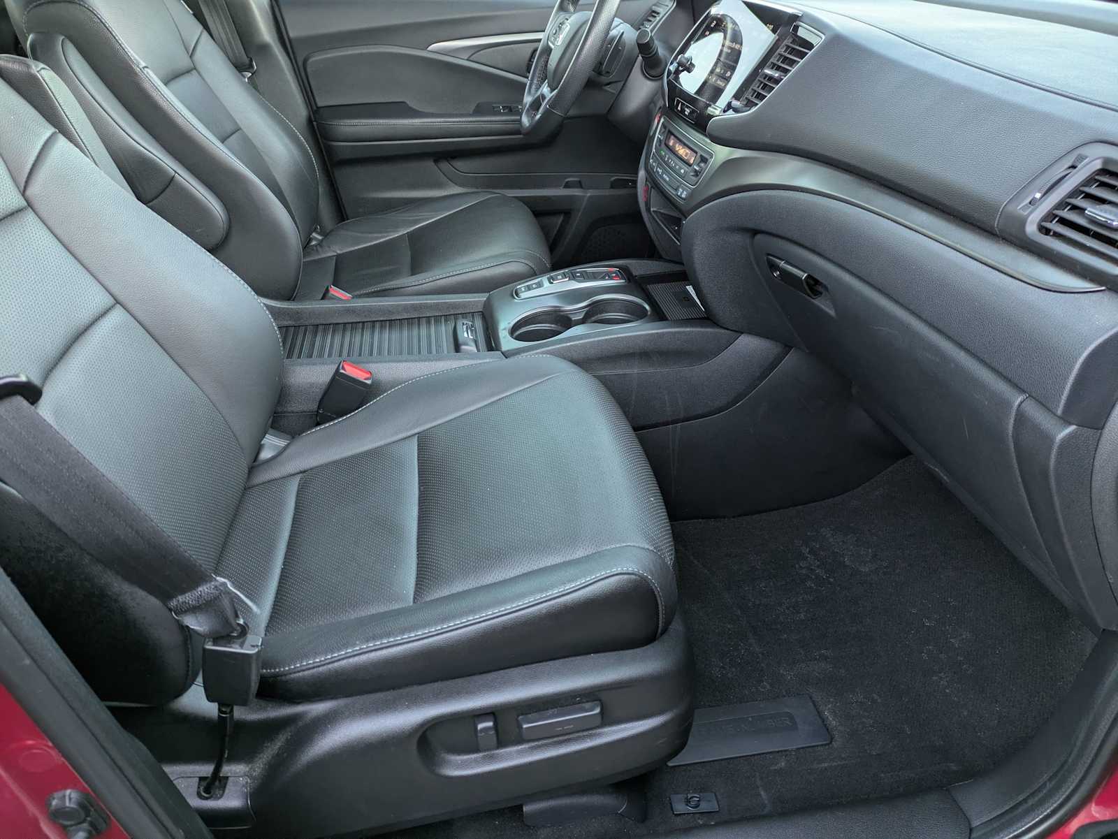 Thumbnail: 2023 Honda Passport - 21